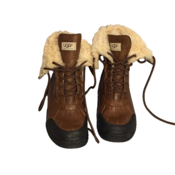 UGG Shoes - UGG ADIRONDACK III CHESTNUT LEATHER BOOTS SIZE 7